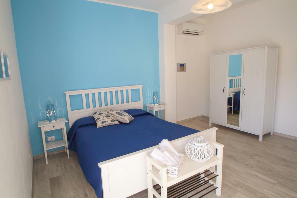 Le Case Dei Pescatori - Residence Il Tramonto Ponza Extérieur photo